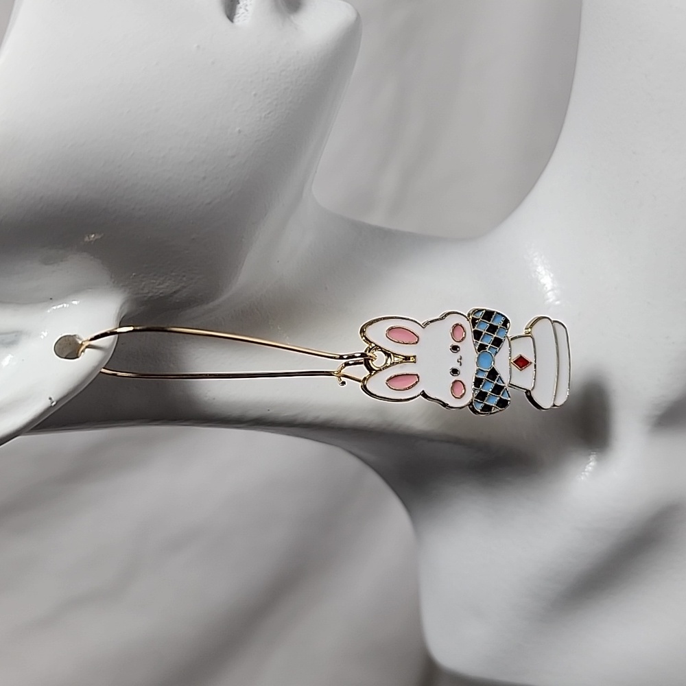 Alice in Wonderland Rabbit Earrings‎